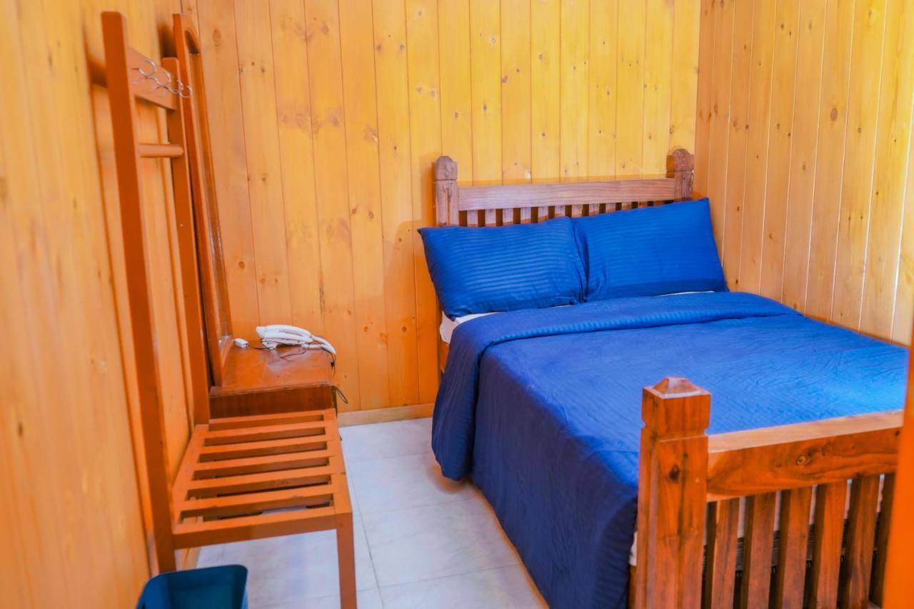 Blue Moon Residency Ξενοδοχείο Νουβάρα Ελίγια Εξωτερικό φωτογραφία
