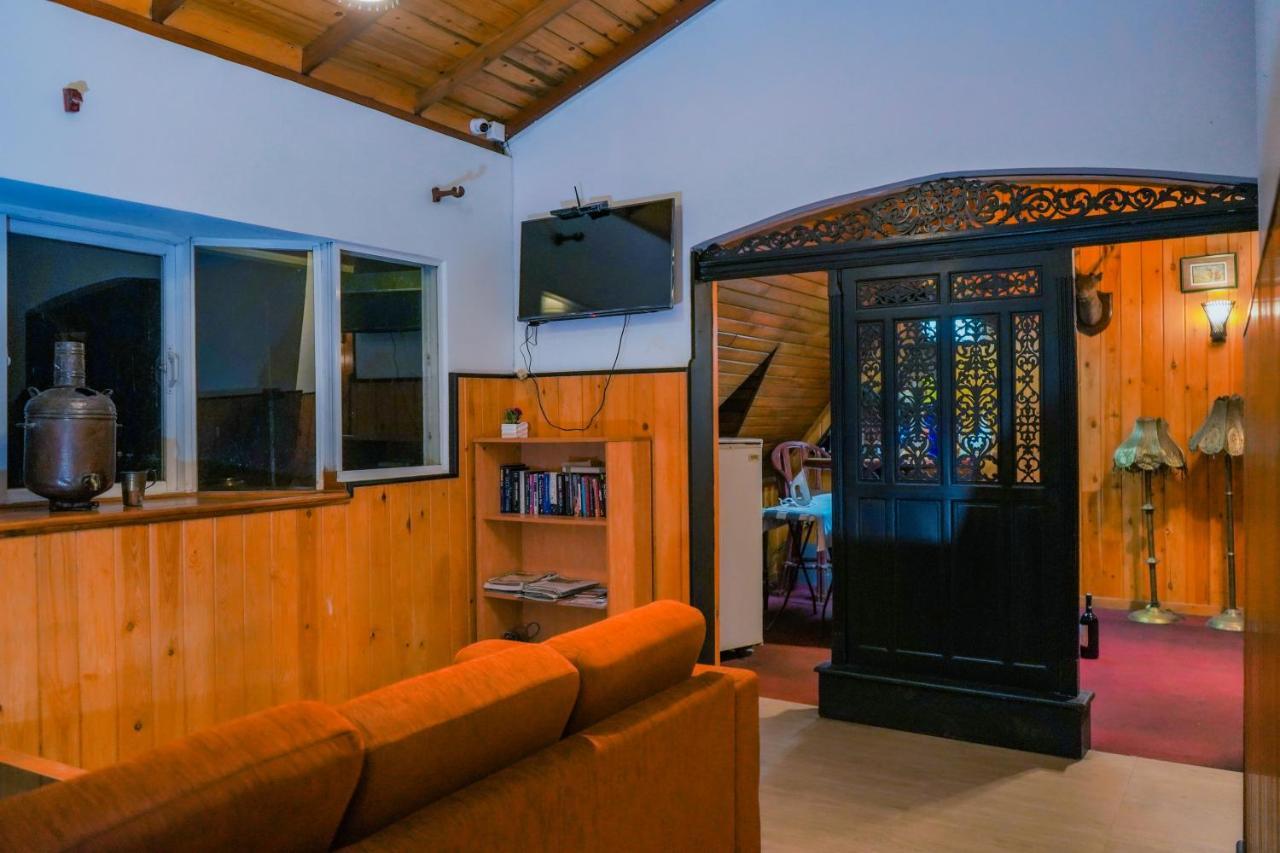 Blue Moon Residency Ξενοδοχείο Νουβάρα Ελίγια Εξωτερικό φωτογραφία