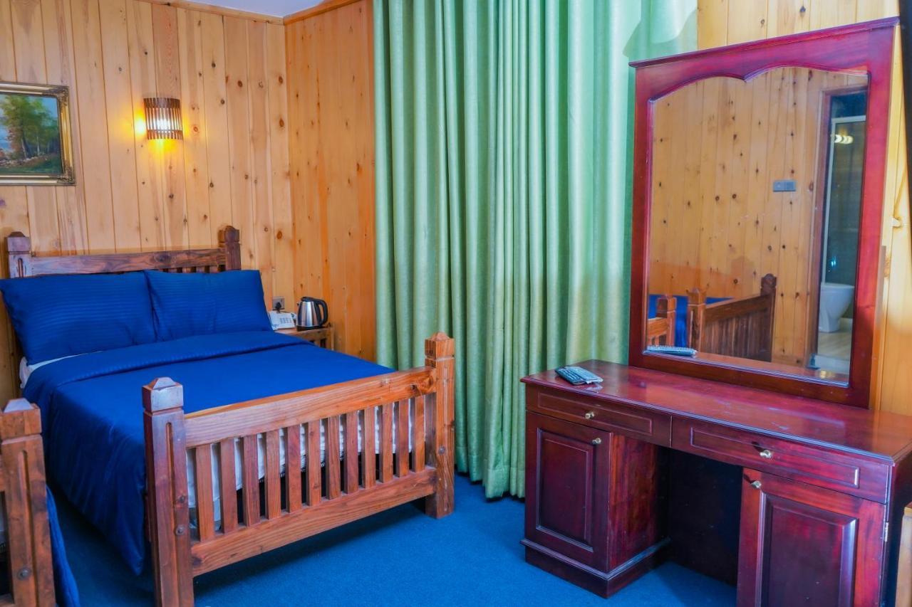 Blue Moon Residency Ξενοδοχείο Νουβάρα Ελίγια Εξωτερικό φωτογραφία